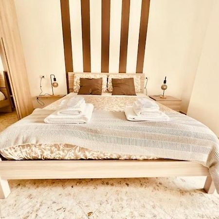 Manzoni Artist Lodge 巴里 外观 照片